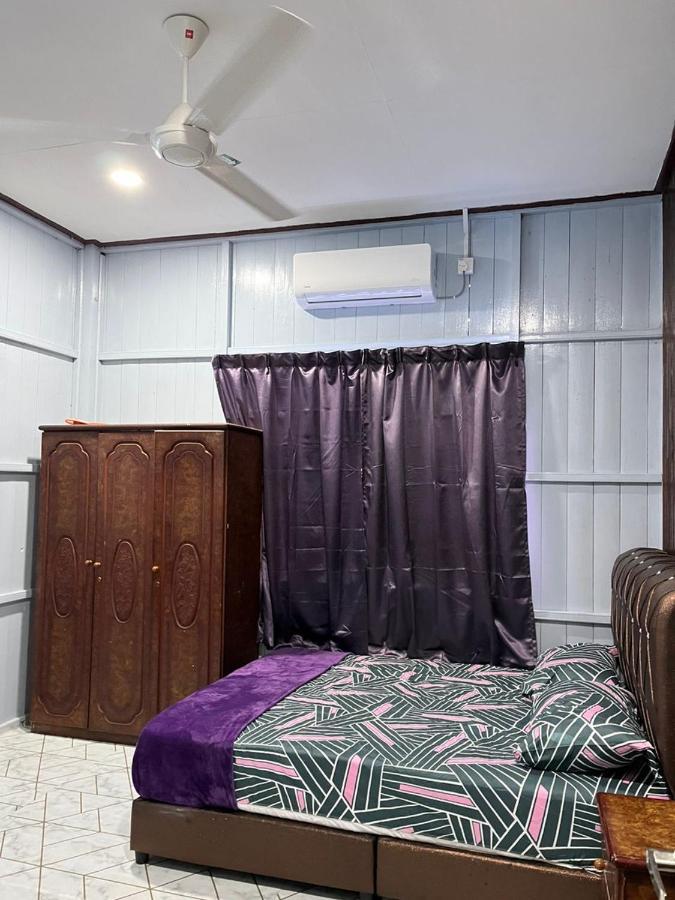 Lavender Homestay Desa Chendering 3 Bedrooms Kuala Terengganu Exterior photo